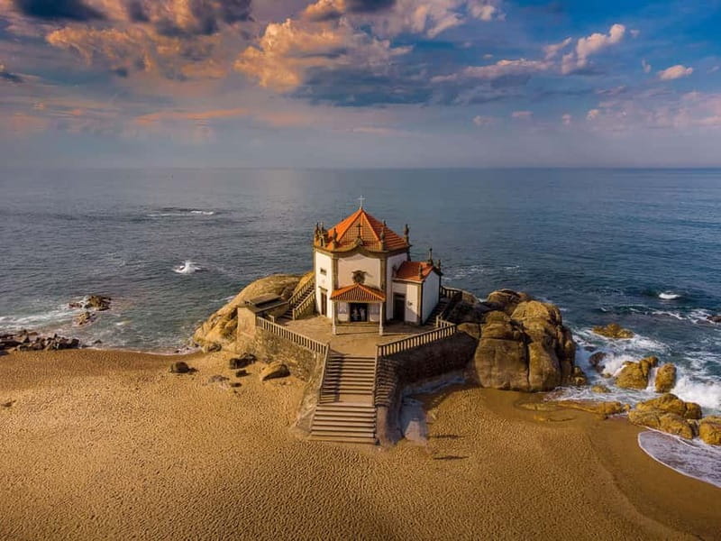 Porto: Aveiro, Cruise, Costa Nova & Capela da Pedra Full Day - Aveiro on foot: bridges, museums, and Ovos Moles fuel