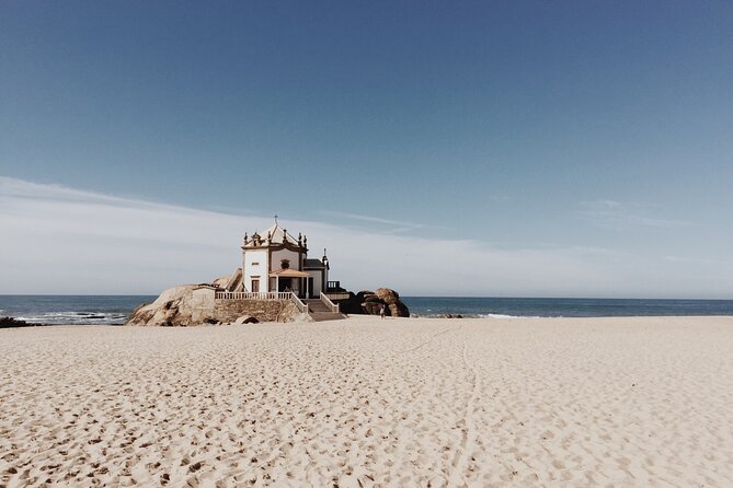 Porto: Aveiro with cruise, Costa Nova, Capelha do Senhor da Pedra - Aveiro Free Time: Use It for Food and Unhurried Wandering