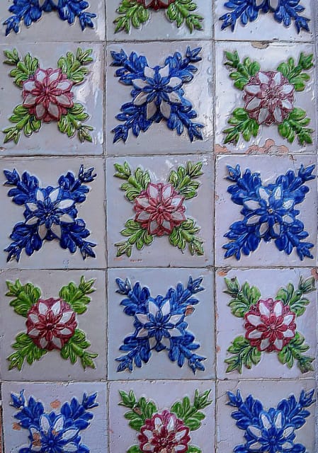 Porto: Azulejos Tiles Walking Tour - Key highlights worth your time