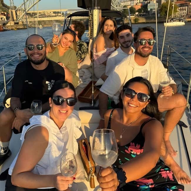 Porto: Best Exclusive Charming Sailboat Sunset - Price and value: what you’re paying for