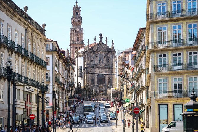 Porto Bike Tour Wine and Gastronomy - The Renaissance detail and the mouth-of-the-douro vibe
