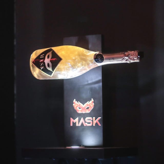 Porto: Cabaret & Pole Shows, with a Welcome Drink! - Key things I’d mark on your plan