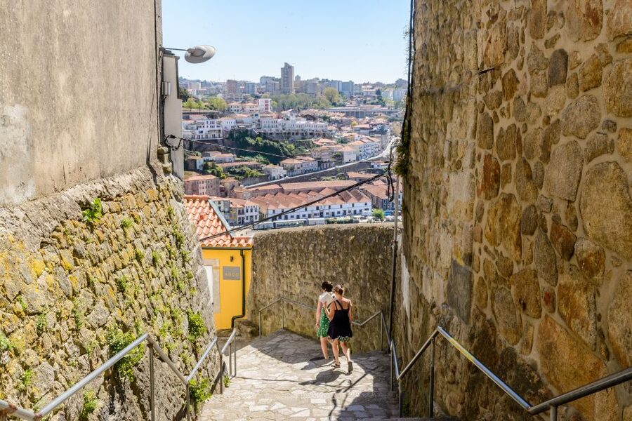 Porto Card Walker (1, 2, 3 or 4 Days) - Transport and moving around: why Porto Card Walker feels better on foot