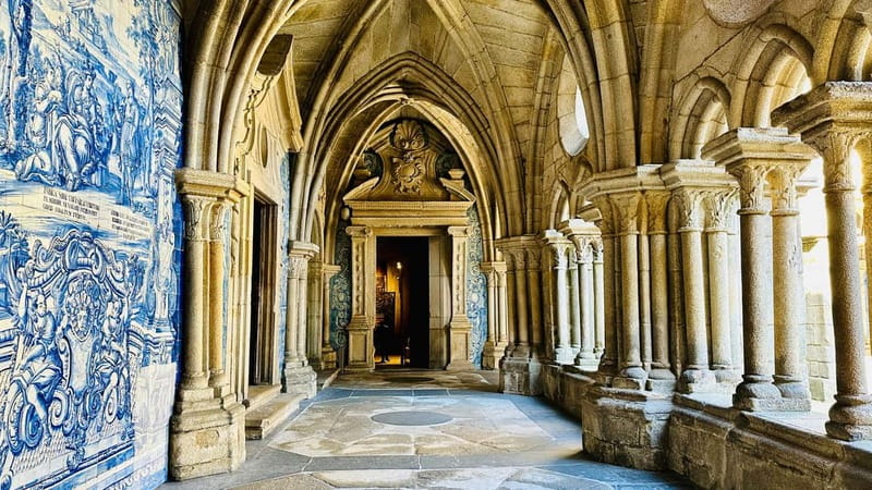Porto Cathedral Guided Tour with Entrance Tickets - Porto Cathedral’s complex: more than one church stop