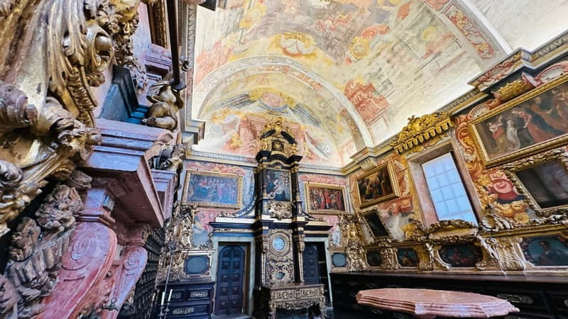 Porto Cathedral Guided Tour with Entrance Tickets - Time, pace, and what you’ll cover in about one hour