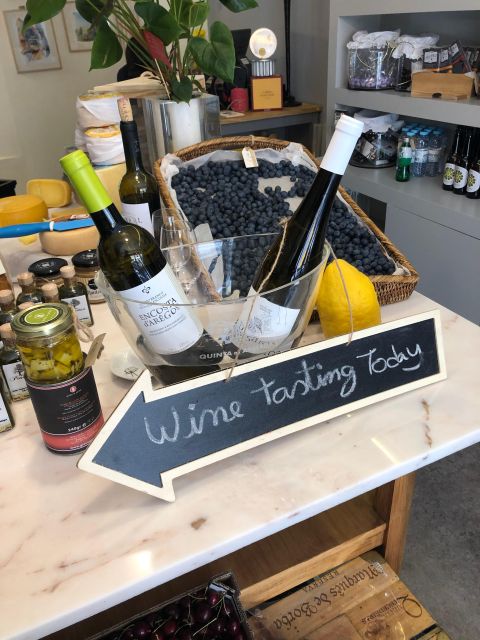 Porto: Cheese and Port Wine Tasting in a Unique Place - The Local Expert Talk in English or Portuguese