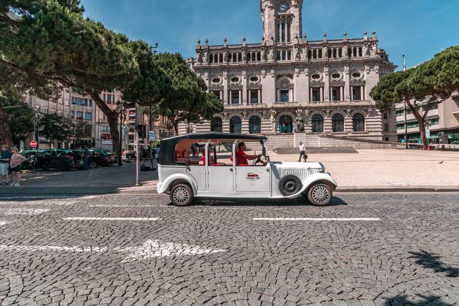 Porto: City Center Eco Car e Cruzeiro Rio Douro - Price and value at around $46 per person