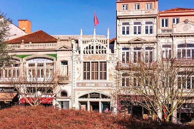 Porto City Private Tour with Hotel Pickup - São Bento Railway Station: free entry, big visual payoff