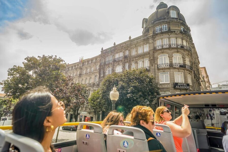 Porto: City Sightseeing Hop-On Hop-Off Bus Tour - Stop-By-Stop: Blue Line Drops for a Shorter, Smarter Day