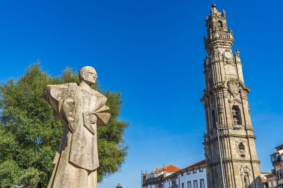 Porto: City Tour, 6 Bridges Cruise and Wine Tasting - Cais da Ribeira views: the pastel payoff for all the walking