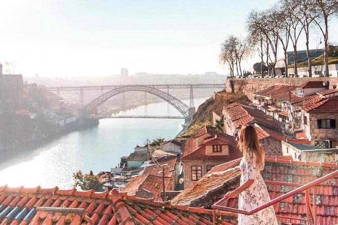 Porto Classic Car Tour - Vintage Experience - First viewpoint: Miradouro Serra do Pilar and a toast to the Douro