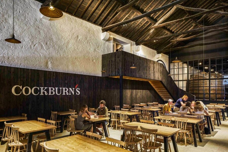 Porto: Cockburn’s Port Lodge Tour and Tasting - Cockburn’s lodge tour in Vila Nova de Gaia: what makes it worth the trip