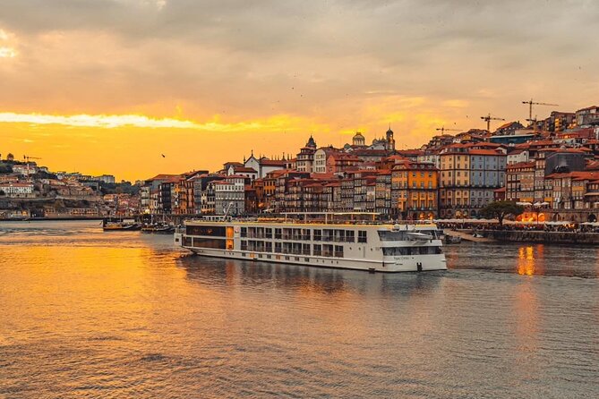 Porto Customizable Three Hour Private Tour - Café Majestic: where Porto slows down for a classic drink