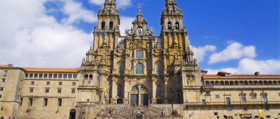 Porto: Day Trip to Santiago de Compostela - A small-group Porto departure that still feels like a real day in Spain