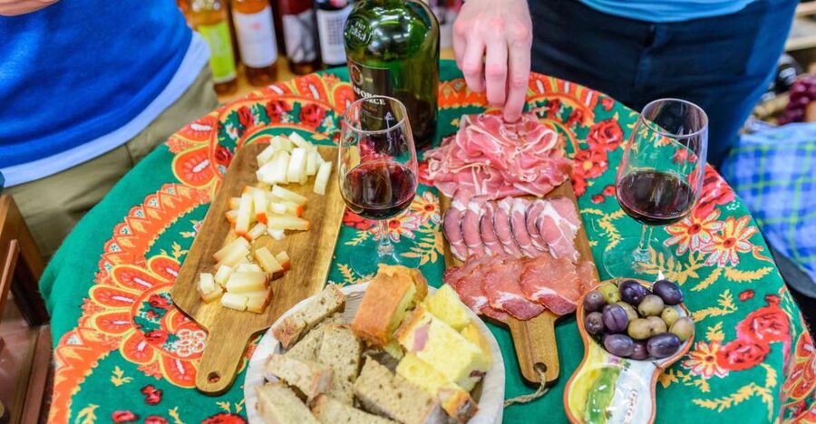 Porto: Delicious Food and Wine Walking Tour - Why the Local Guide Experience Matters (and Who You Might Get)