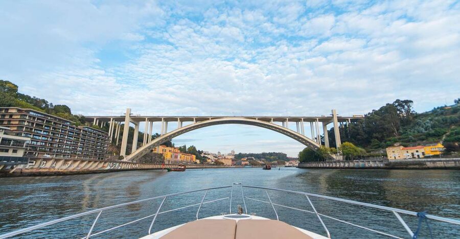 Porto - Douro Cruise with Port wine and snacks - Key Things I’d Book This For