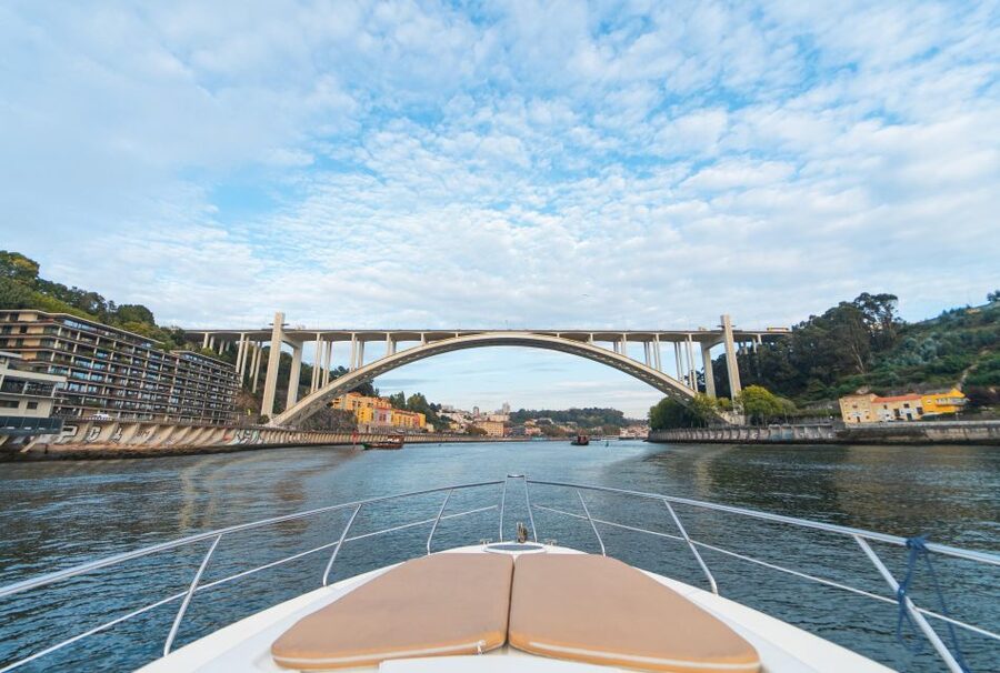 Porto - Douro Cruise with Port wine and snacks - Small Group, Real Stories: Why the Guide Changes Everything