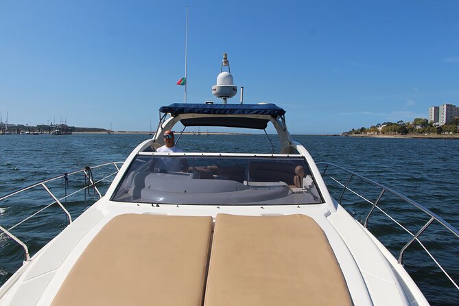 Porto Douro Private Cruise with Port Wine - A 2-hour private yacht outing from Porto’s riverside