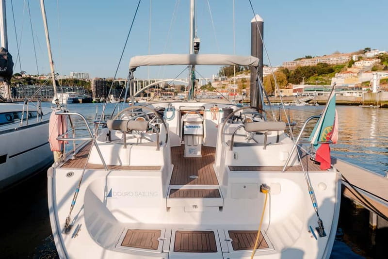Porto: Douro River Boat Tour with Wine Tasting - Comfort Details That Make the Sunset Bearable