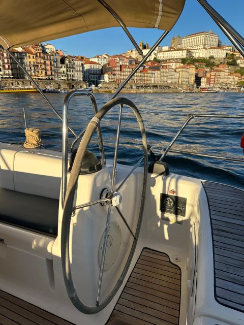 Porto: Douro river Boat tour with wine tasting (small group) - Douro to Sea: Luis I Bridge, Protected Estuary, and That Open-Water Moment