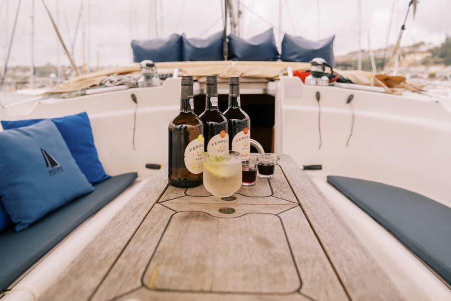 Porto: Douro river Boat tour with wine tasting (small group) - Ribeira, Gaia, and the Best Water Views You Can’t Replicate From Land