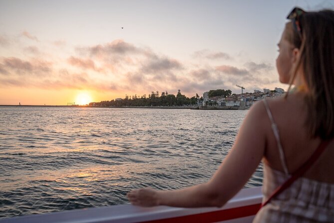 Porto: Douro River Party Boat with Sunset Option and 6 Bridges - Sunset option: why the later departure is worth it