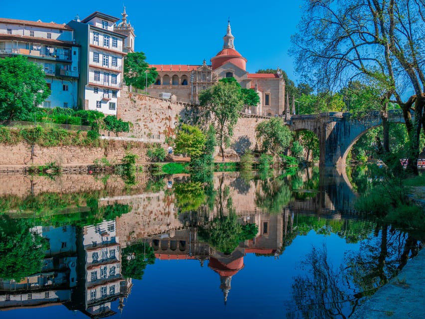 Porto: Douro Valley Private Tour, Tastings, Cruise & Lunch - Price and value: is $335 per person worth it?