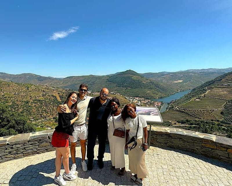 Porto: Douro Valley Tour with 3 Wineries and Lunch - Who this tour suits best
