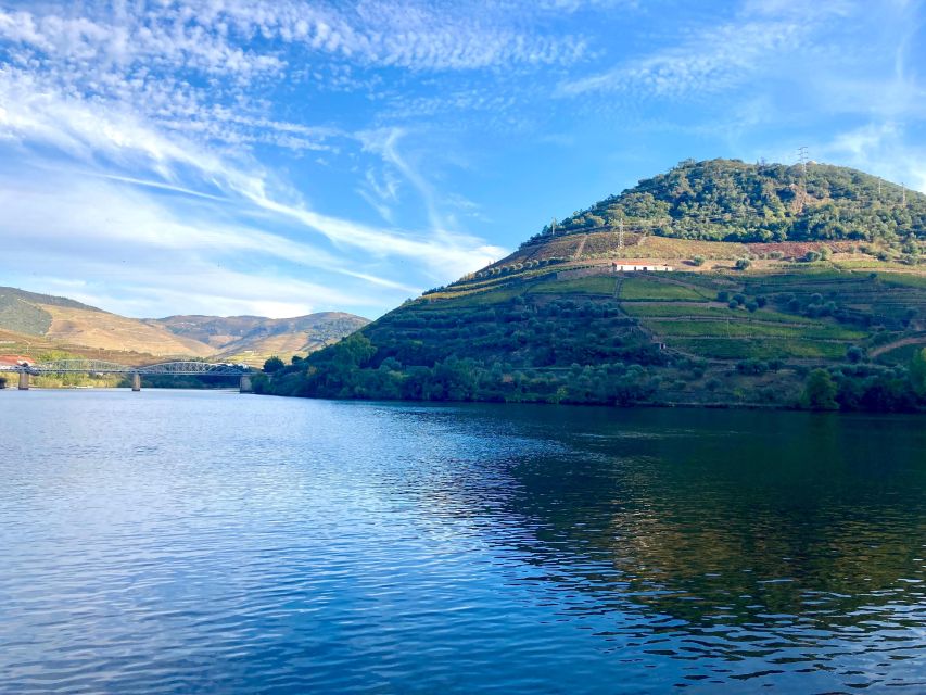 Porto: Douro Valley Wine Tour with Tastings, Boat, and Lunch - Why this tour feels like real value at $153