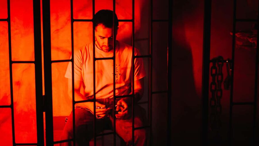 Porto Escape Room : Prison Robbery - How the 60-minute mission flows step by step