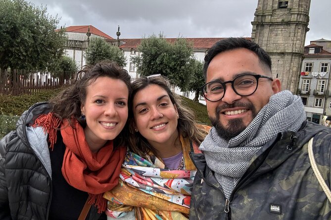 PORTO: Essencial Walking Tour 3 hours - Walking realities: Porto’s hills, even when the route feels fairly flat
