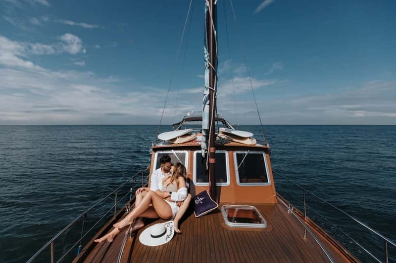 Porto: Exclusive Douro Cruise on a Classic Boat - Practical Tips for Getting the Most Out of Your 2 Hours