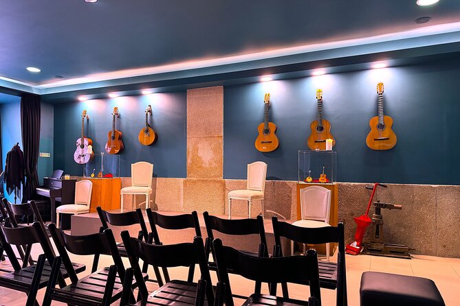 Porto : Fado and Porto Wine Show at the Trinity Noble Hall - Key highlights worth showing up for