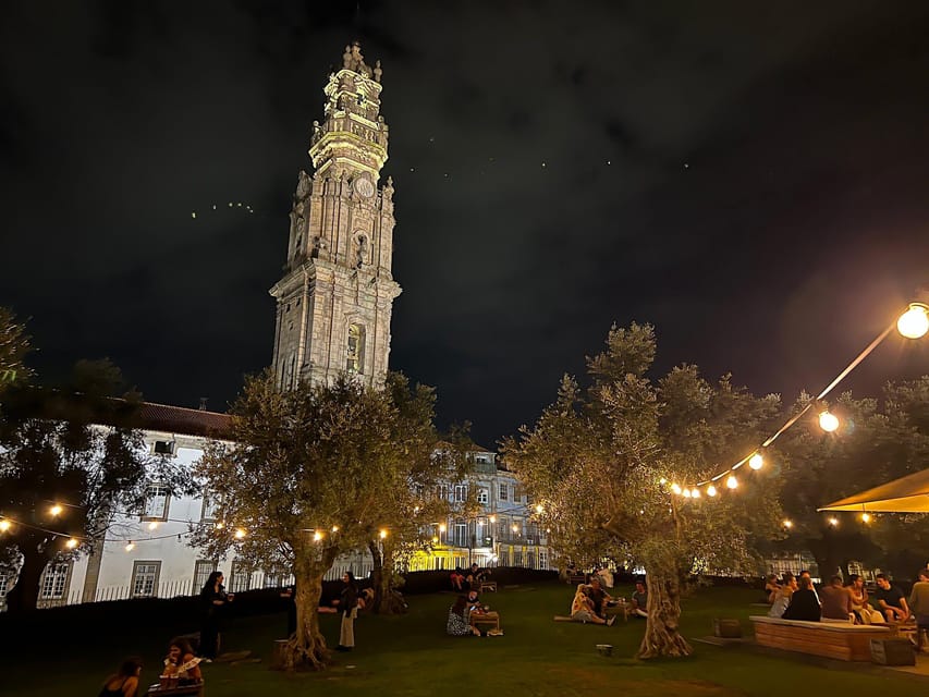Porto: Fado Show with Dinner in a Traditional Fado House - Should you book it? My practical decision rule