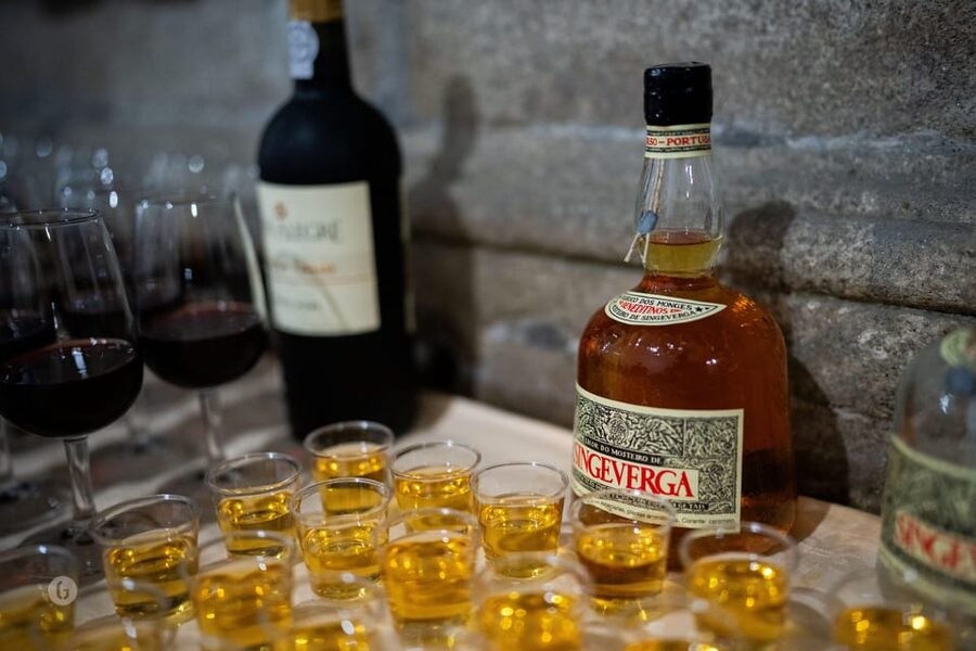 “Porto: Fado Show with Guided Tour in a Historic Monastery” - What the Monastery Shop Adds to the Evening
