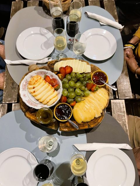 Porto: Food and Wine tasting tour of Hidden Gems - Stop 3: Pátio d’as Marias for cheese pairing and a longer taste window