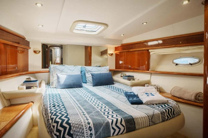 Porto: Full Day Douro River Cruise from Porto to Régua - A private yacht cruise for up to 10 people: the real value