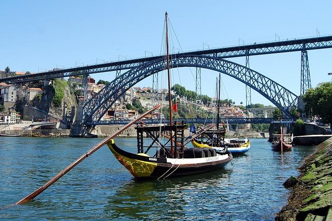 Porto Full-Day Tour with Douro River Cruise and Port Wine Tasting - How an 8:30am start helps Porto click for you