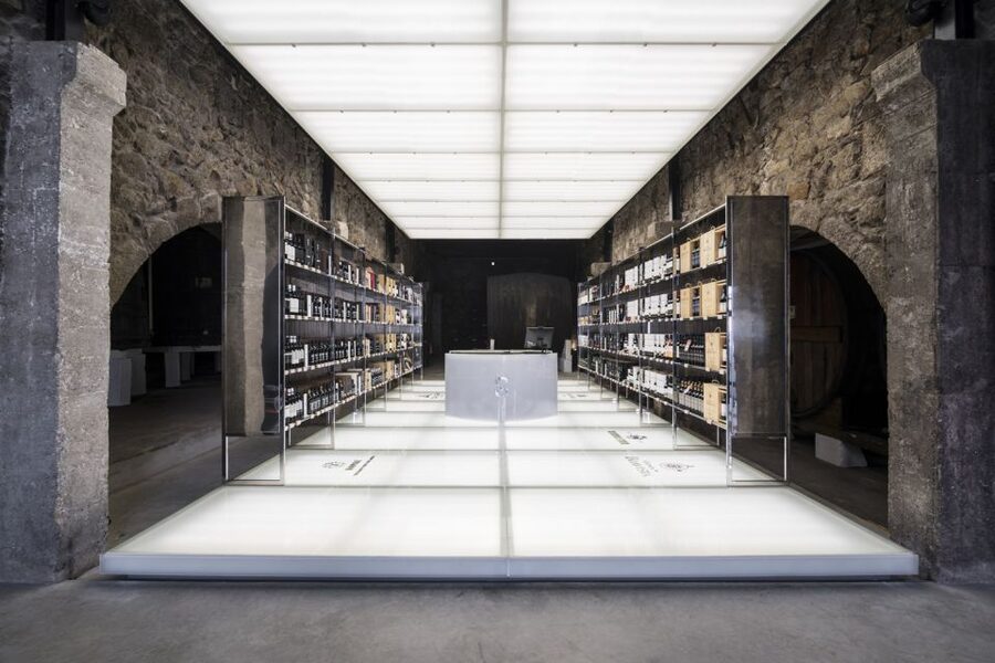 Porto: Guided City Walking Tour & Port Wine Cellar - Cathedral-Area Viewpoints: Why This Stretch Helps You Understand Porto
