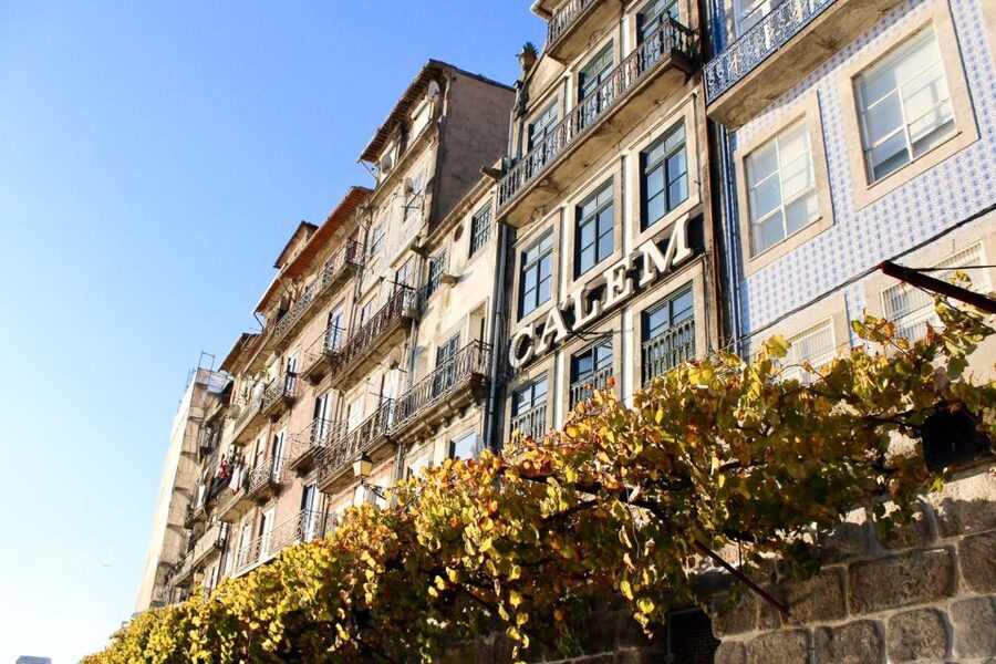 Porto: Guided Walking Tour and Lello Bookshop - Rabelo boats on the Douro: the river’s working history