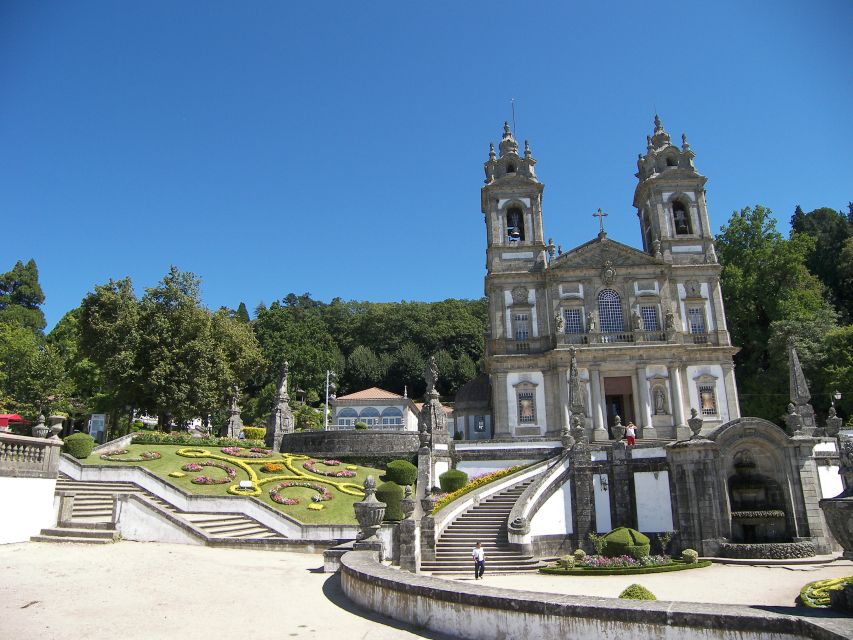 Porto: Guimarães & Braga Tour with Entry Tickets and Lunch - Guide Quality: Why People Keep Bringing Up Names Like Álvaro and Rodrigo