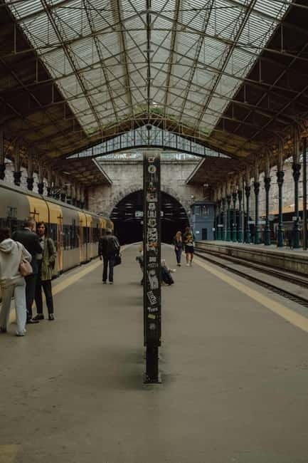 Porto: Half-Day Small Group Shore Excursion - Crossing Dom Luís I Bridge for Douro River views