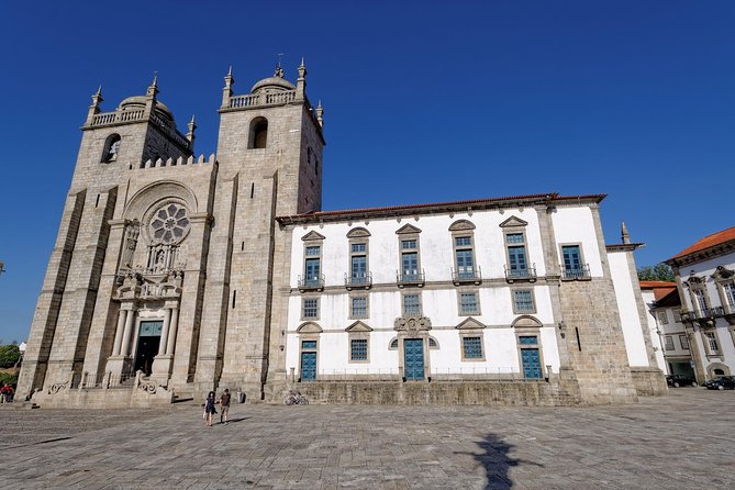 Porto Half Day Tour with River Cruise and Wine Tasting - Solar dos Dragos Porto & Douro Wines: the tasting that gives you context
