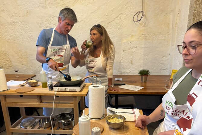 Porto Hands On Cooking Class-3 course-wine included-trained chef - Meet the team at Campo dos Mártires da Pátria