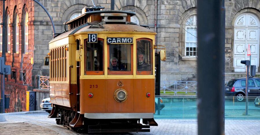 Porto Highlights and Tram - Private Tour - Getting Oriented in Porto: Where the Tour Starts and Why It Works