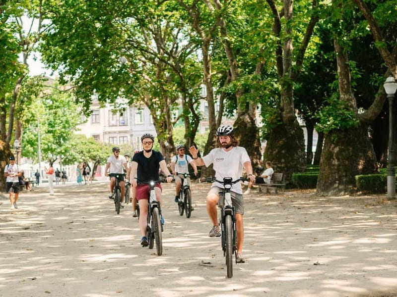 Porto: Highlights in 3 Hours E-Bike Tour - Getting started at CICLO EBIKES (and why the meeting matters)