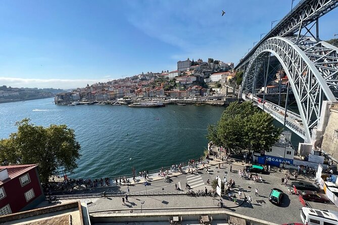 Porto Highlights: The best of Porto City Walking Tour - Igreja do Carmo and Torre dos Clérigos: What’s Included vs. Pay-If-You-Want
