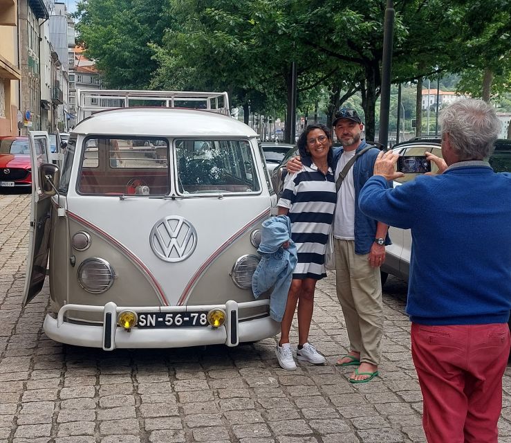 Porto: Historic Center and Surroundings Tour by VW Kombi - Getting Oriented Fast: How Porto Roads Shape Your Views