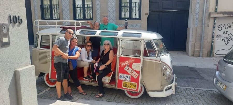 Porto: Historic Center and Surroundings Tour by VW Kombi - The 1-Hour Douro Valley Cruise: The Pace Shift You Need