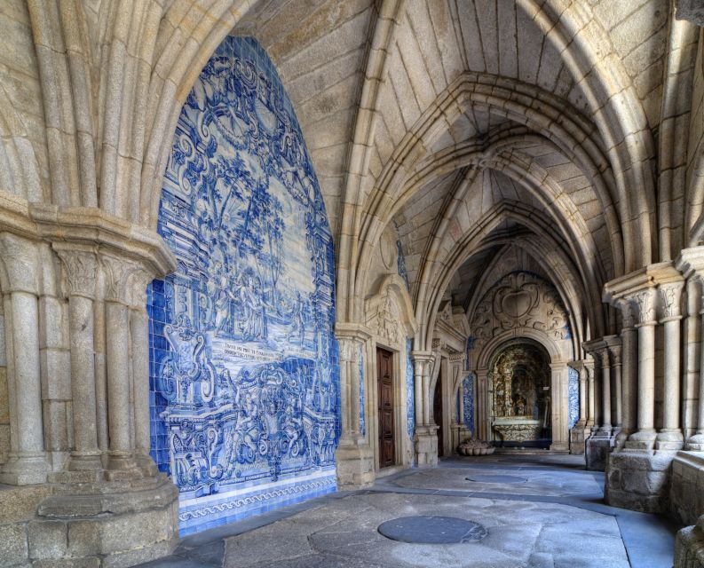 Porto Historic Center: Private Walking Tour & Cathedral - Ribeira by foot: medieval alleys, stairways, and the real riverfront payoff